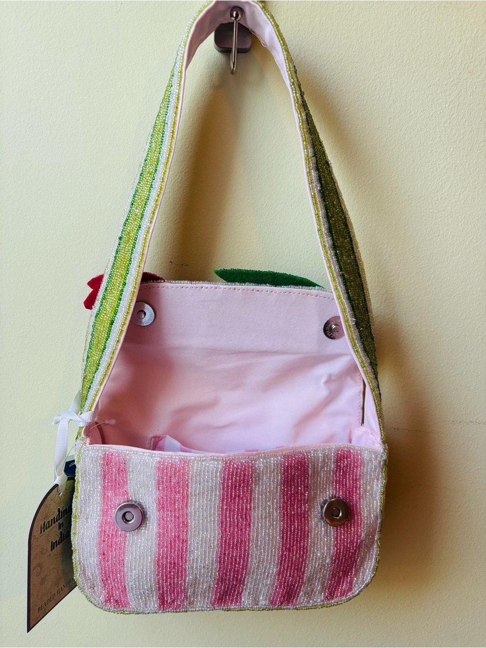 Viral Famous Tulip Handmade Pink Stripe Beaded Shoulder Bag - Picture 6 of 8